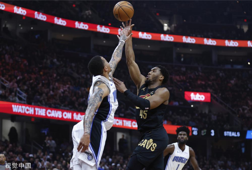 莱昂纳德的 莱昂纳德的