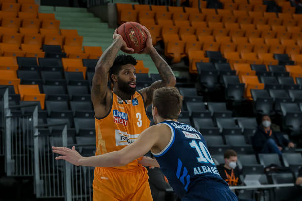 申花与泰山 申花与泰山